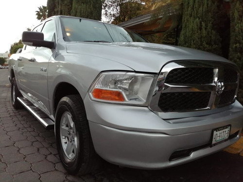 Dodge Ram 2500 Pickup Quad Cab Slt Aa 4x2 At