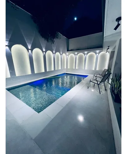 Casa Amoblada En Arriendo En El Poblado, Las Lomas