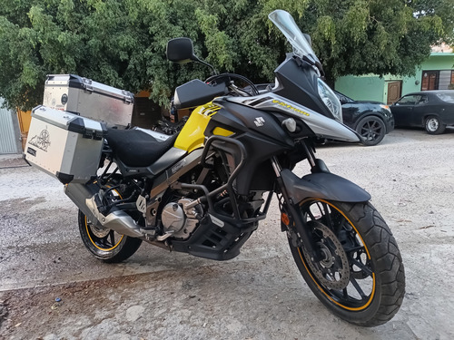 V-strom 2017 En Excelentes Condiciones