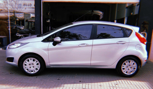 Imagen 4 de 12 de Ford Fiesta Kinetic S 1.6 5p. 2015 Full C/air Bag, Aire, Cd