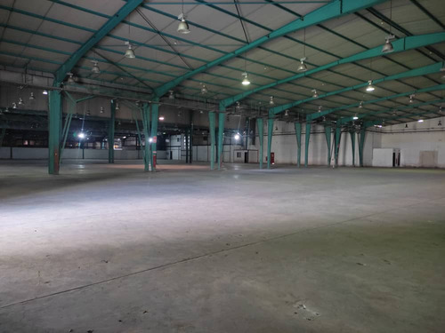 Para Clientes - Alquiler De Galpón En La Zona Industrial Municipal Sur (al)