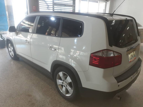 Imagen 3 de 11 de Chevrolet Orlando
