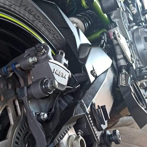 Imagem 2 de 12 de Kavazaki Z900