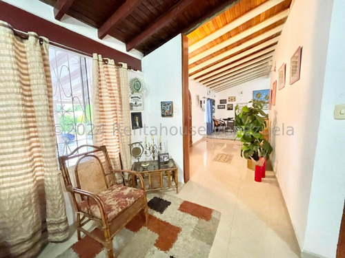 Kl Vende Espectacular Casa Concepto Abierto Moderna En Cabudare #24-26224