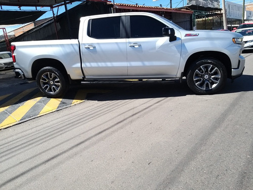Imagen 10 de 15 de Chevrolet Cheyenne 2020 5.4 2500 Doble Cab Lt Z71 4x4 At