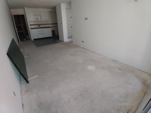 Mira Que Lindo! Un Dorm. En Venta Con Gran Terraza
