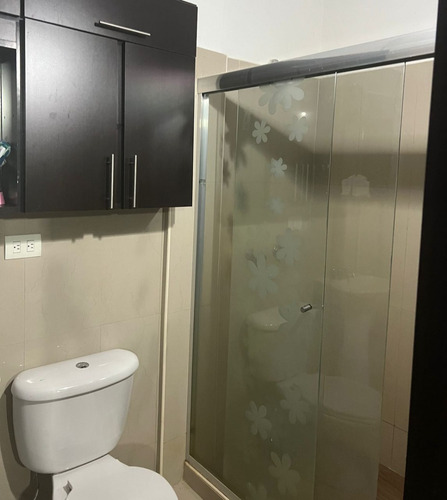 Townhouse En Manantial, Naguanagua. Residencia Tinajas De Manantial. (scarmt-16)