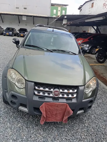 Fiat Palio Adventure 1.8 Locker