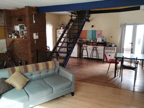 Venta Casa Y Local - Azul