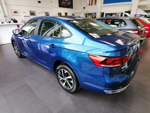 Volkswagen Virtus Highline 1.6 Msi
