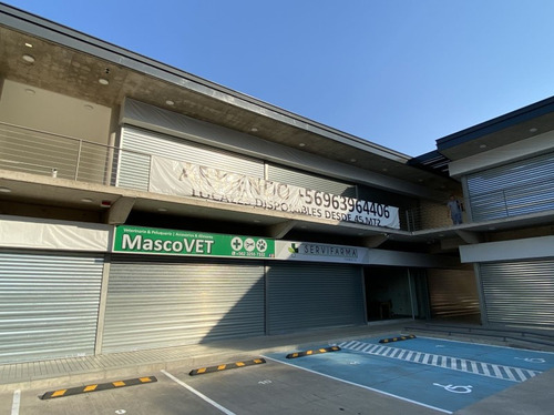 Local Comercial En Primer Piso Con Habilitación De Farmacia