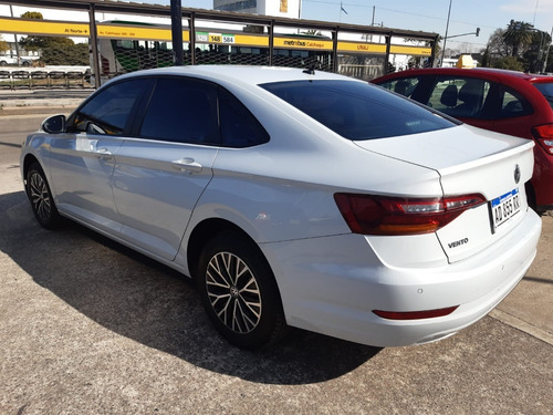 Imagen 6 de 16 de Vw Vento Comfortline (1.4)tsi 150cv 2019