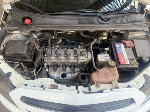 Chevrolet Onix 10MT JOYE