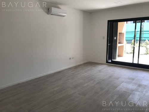 Imagen 30 de 30 de Venta - Departamento En Venta En La Cañada Village 3 Bayugar Negocios Inmobiliarios