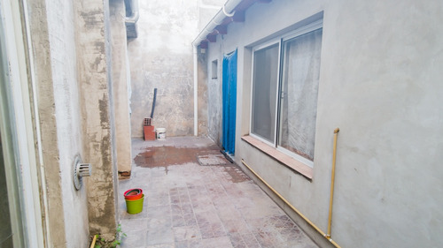 Venta Casa 3 Dormitorios Villa Mitre Con Cochera