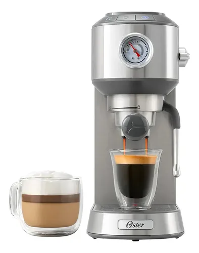 Cafetera Compacta Oster, Bomba Italiana 15 Bares, Bvstem7200 Gris