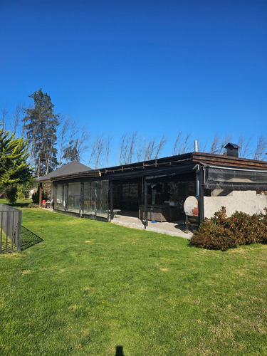 Venta De Casa Con Departamento Independiente, En C...