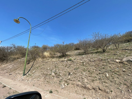 Excelentes Vistas! Lote De 1270m2 En Venta En Barrio Privado Cumbres Del Golf
