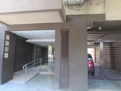 Monoambiente Con Balcón En Liniers