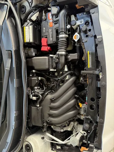 Nissan March 1.6 Sense Mt