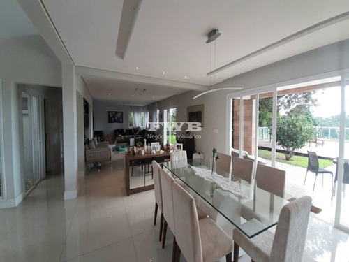Imagem 20 de 30 de Linda Casa Condominio Arujazinho 3 Com 4 Suites, 6 Vagas , Piscina, Mobiliada - 204fwbsp - 68131727