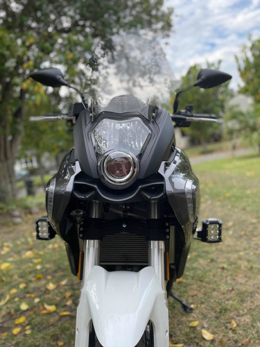 Benelli Tnt 600 Gt