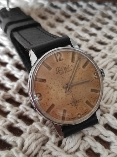 Reloj Renis 17 Rubis ( Oportunidad ) Swiss Coleccion Negro Plateado Champagne (Usado)