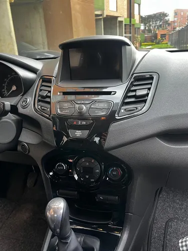 Ford Fiesta 1.6 Hatchback Titanium
