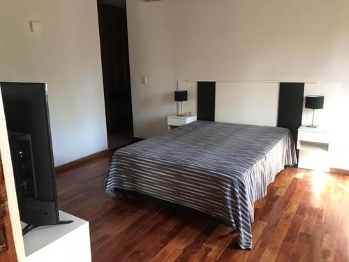 Imagen 6 de 13 de Venta De Casa Quinta Excelente Estado