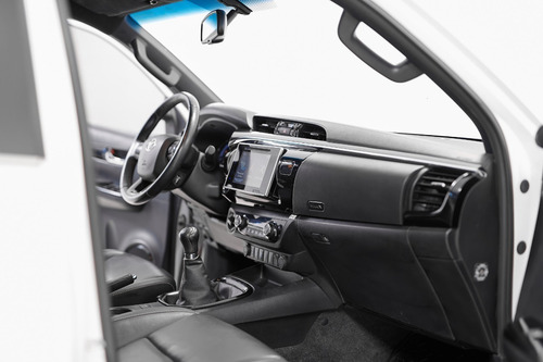 Imagen 9 de 15 de Toyota Hilux 2.8 Dc 4x4 Tdi Srx 2019
