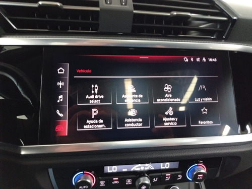 Audi Q3 2.0 SB 40 TFSI S line At