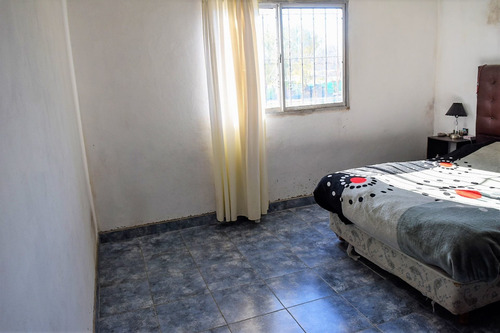 Imagen 25 de 30 de 138 E 11 Y 13. Casa De 3 Dormi En Venta Punta Lara