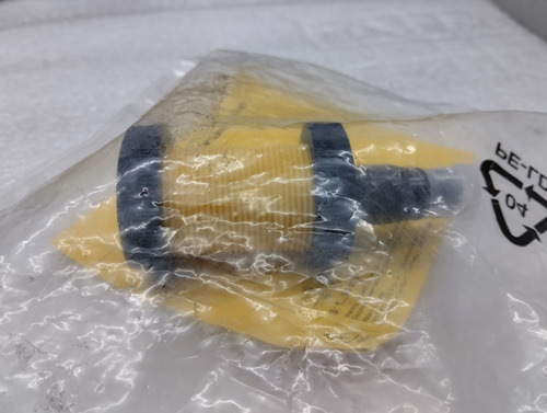 Turck Bct10-s30-up6x2t-h1151 2101500 Sensor Capacitivo 30mm (Usado)
