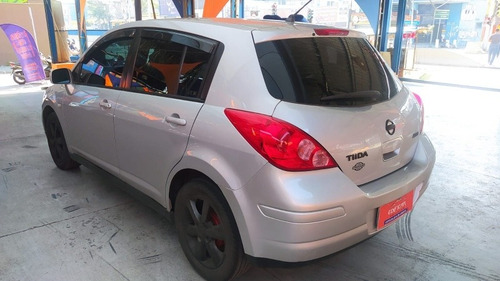 Imagem 10 de 10 de Nissan Tiida 2013 1.8 S Flex 5p