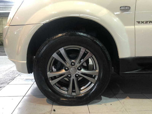 Imagem 9 de 15 de Ssangyong Rexton Ii 270 4x4 Xdi 2.7 4p 2010