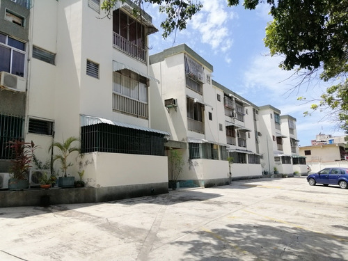 Imagen 2 de 14 de Apartamento En Venta Caribe 1 Habitacion Y 1 Baño