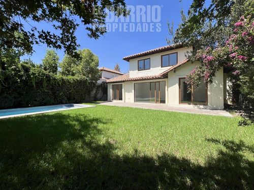 Espectacular Casa En Venta De 3 Dorm. En Piedra, Roja