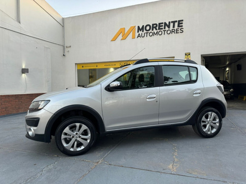 Renault Sandero Stepway 1.6 Privilege 105cv