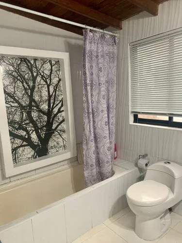 Casa En Venta En El Poblado, Los Gonzalez. Cod V9375