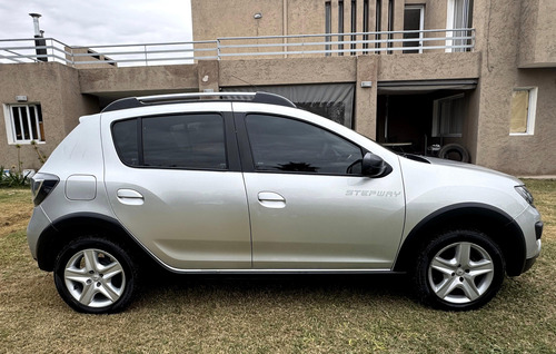 Renault Sandero Stepway 1.6 Dynamique 105cv