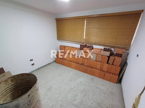 Imagen 8 de 12 de Townhouse En Venta En La Bonita