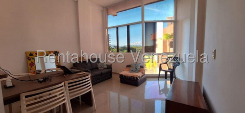 Mls #25-14787 En Puerto Encantado!!!