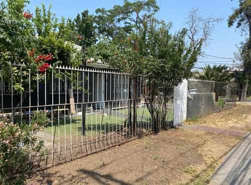 Aa57132 - Arriendo Casa Esquina Y Local Comercial - Emilia T