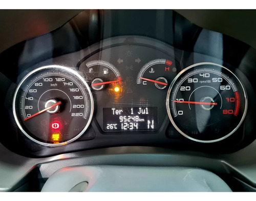 Fiat Palio 1.6 MPI ESSENCE 16V FLEX 4P AUTOMATIZADO