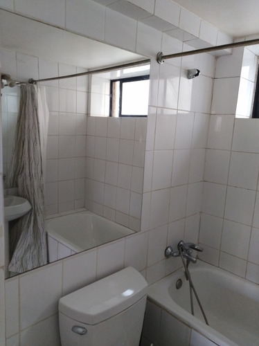 Imagen 8 de 11 de Departamento Remodelado Plaza Pedro De Valdivia Providencia