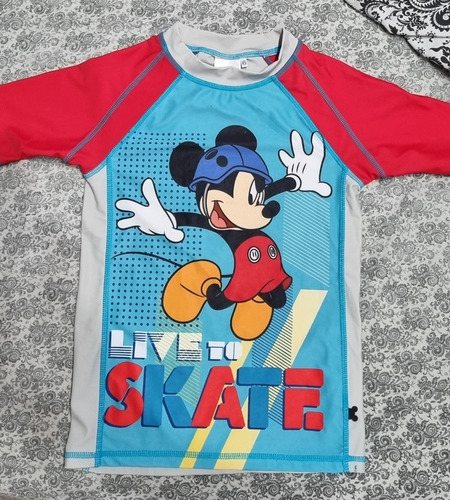 Remera Para Sol Niño- Original Disney-talle 6-usada