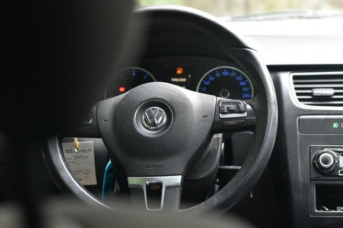 Imagen 10 de 10 de Volkswagen Crossfox 1.6 Highline 2010