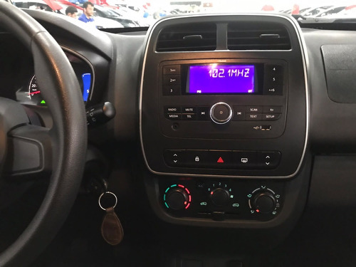 Imagem 7 de 9 de Renault Kwid 1.0 12v Sce Flex Zen Manual 2019/2020