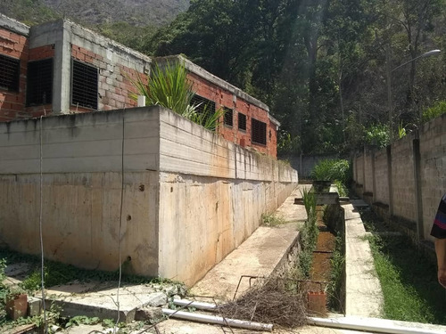 Imagen 2 de 14 de Terreno En El Castaño Palmarito 04128887550