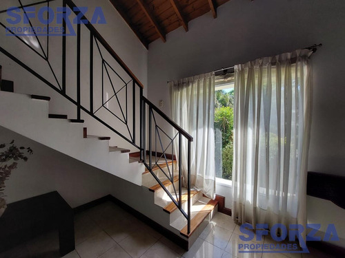 Imagen 8 de 30 de Casa En Venta En Barrio El Cortijo